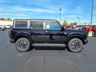 2025 Ford Bronco Outer Banks®