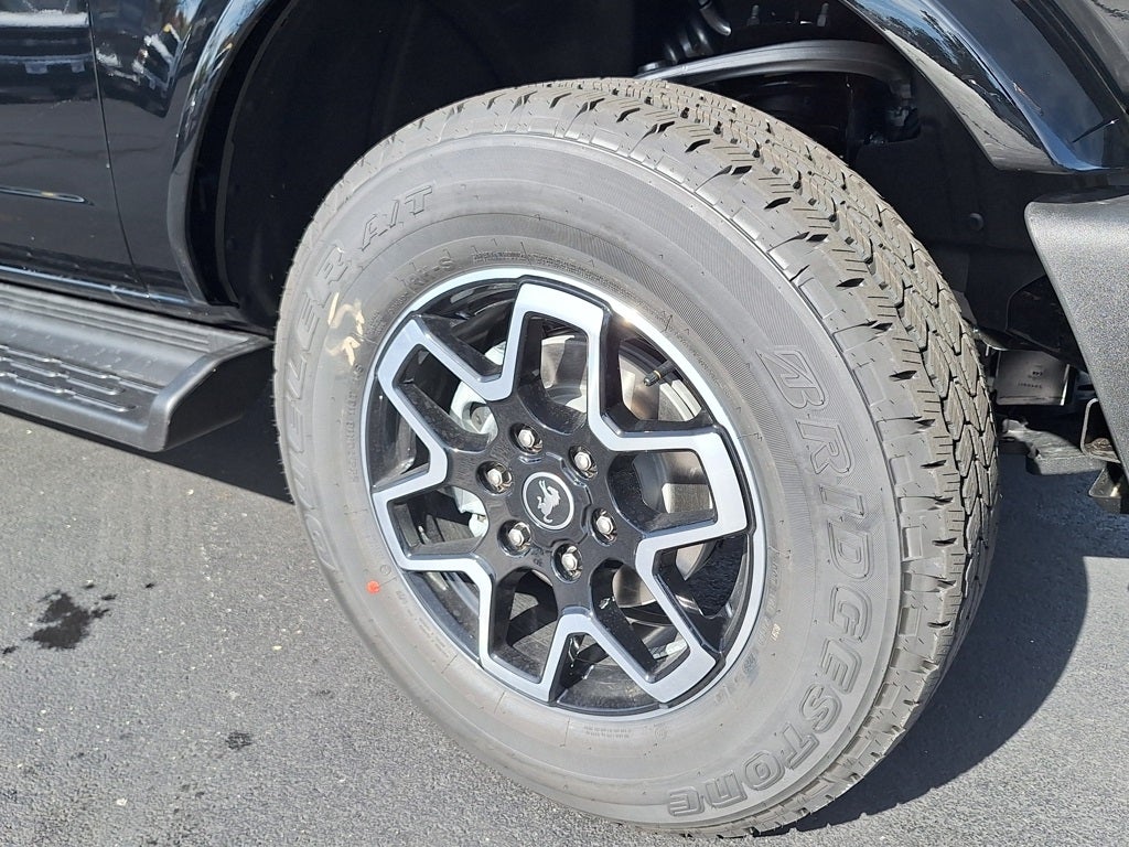 2025 Ford Bronco Outer Banks®