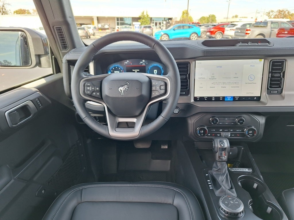 2025 Ford Bronco Outer Banks®