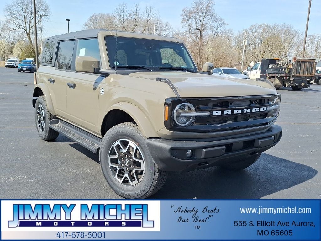 2026 Ford Bronco Outer Banks