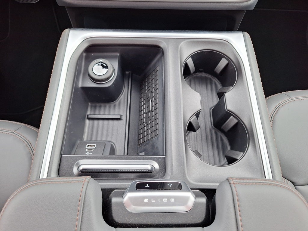 2025 Ford Expedition Active MAX