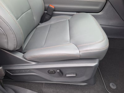 2025 Ford Expedition Active MAX