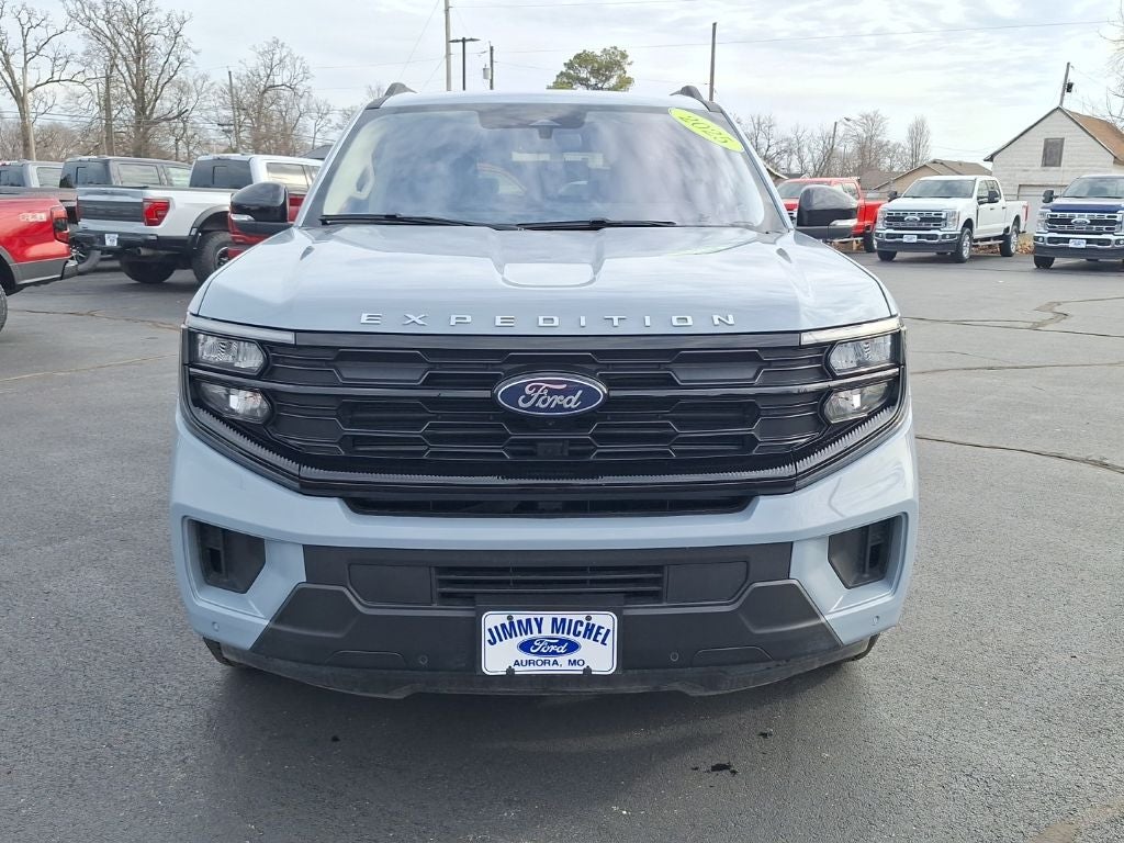 2025 Ford Expedition Max Active