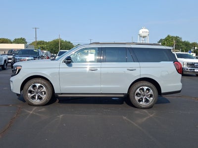 2027 Ford Expedition Active
