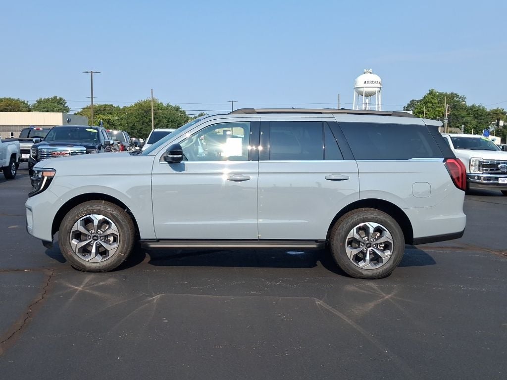 2027 Ford Expedition Active