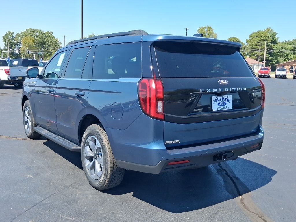 2027 Ford Expedition Active
