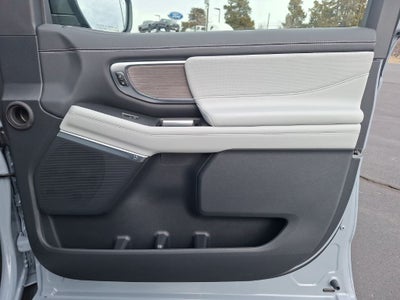 2026 Ford Expedition Platinum