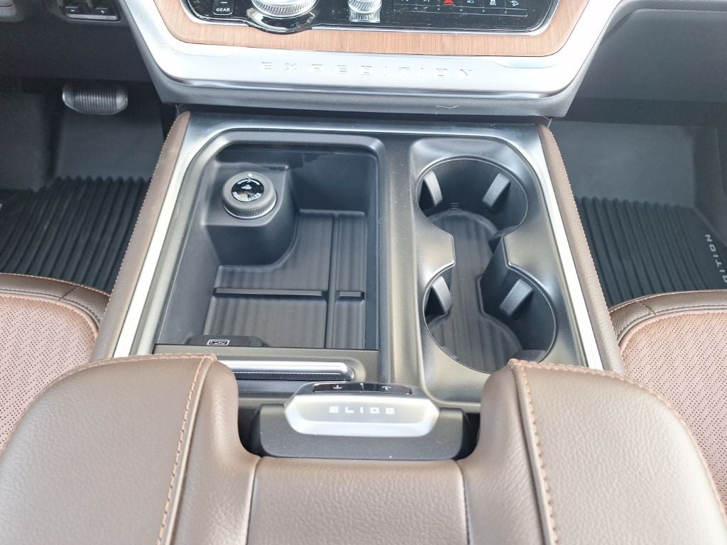 2026 Ford Expedition King Ranch