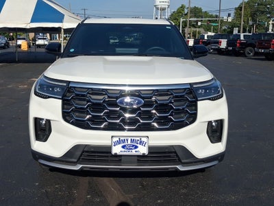 2026 Ford Explorer Platinum