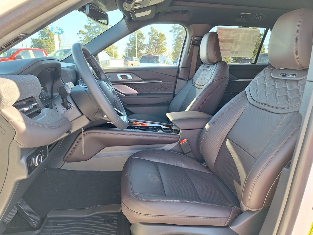 2026 Ford Explorer Platinum™