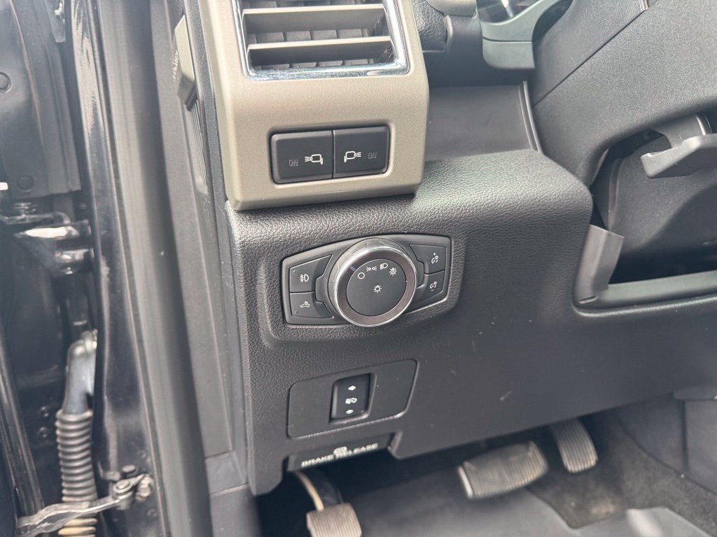 2017 Ford F-250SD Lariat