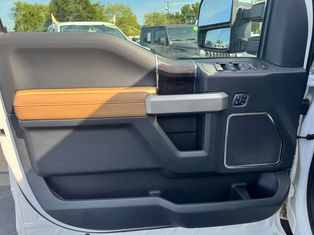 2022 Ford F-250SD Lariat
