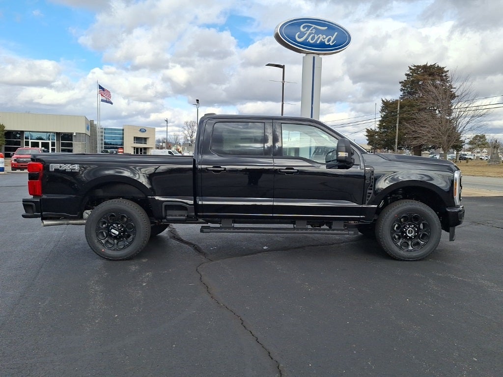 2026 Ford Super Duty F-250® XLT