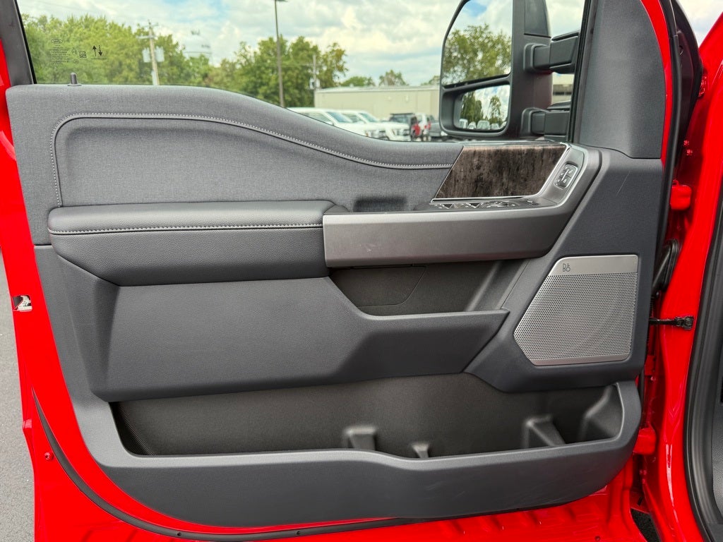 2026 Ford Super Duty F-250® Lariat®