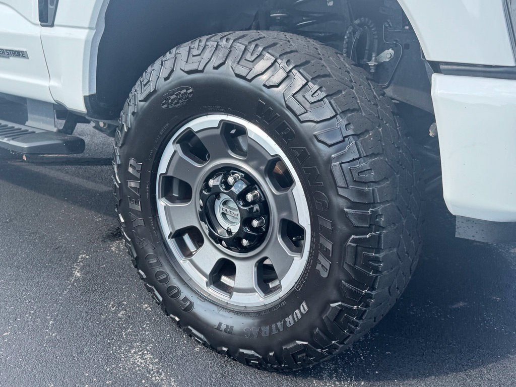 2023 Ford F-250SD Lariat