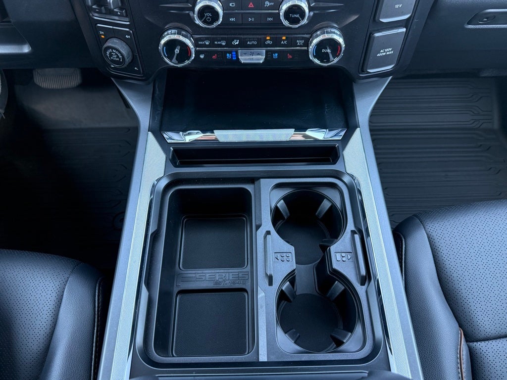 2025 Ford Super Duty F-250® Lariat®