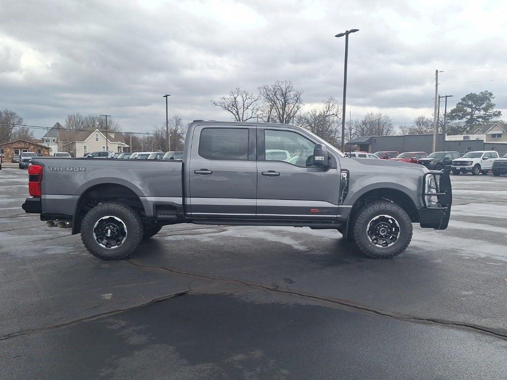 2025 Ford Super Duty F-250® Lariat®