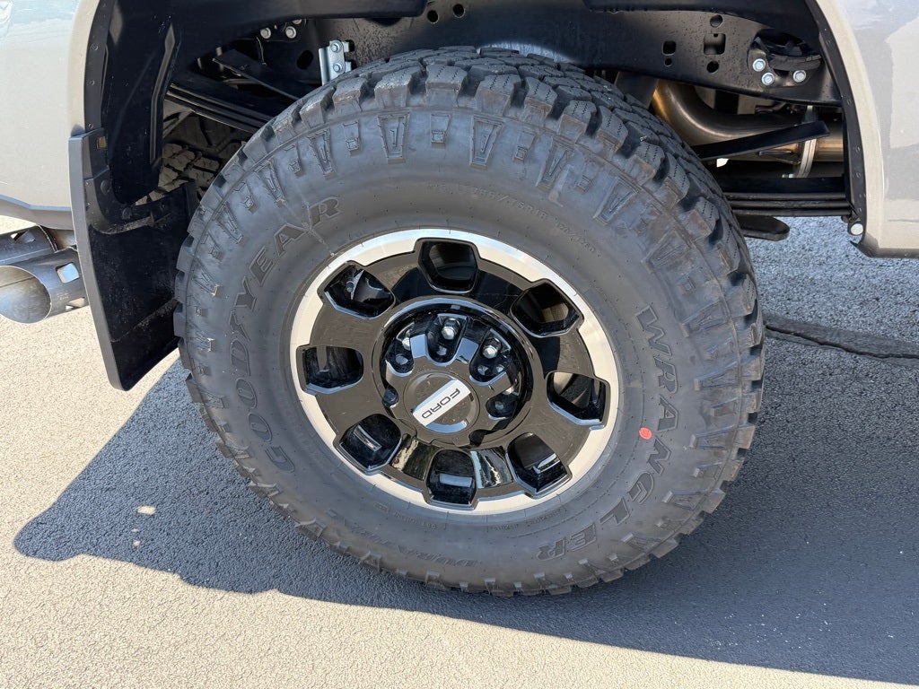 2025 Ford Super Duty F-250® Lariat®