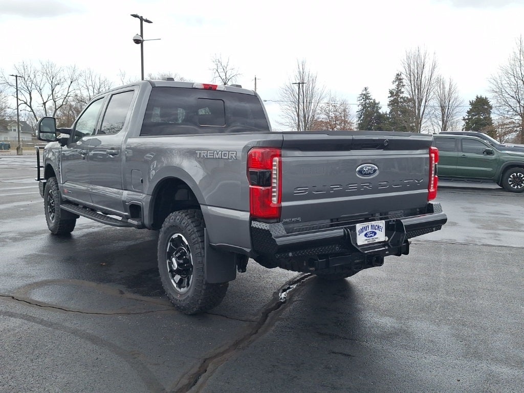 2025 Ford Super Duty F-250® Lariat®