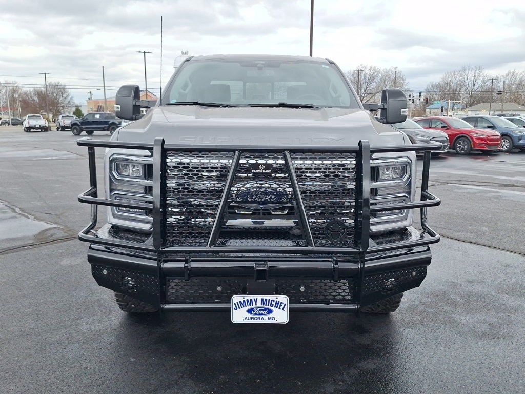 2025 Ford Super Duty F-250® Lariat®