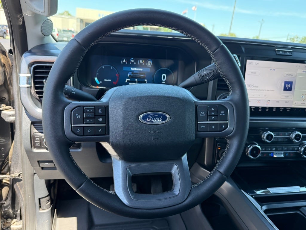 2025 Ford Super Duty F-250® Lariat®