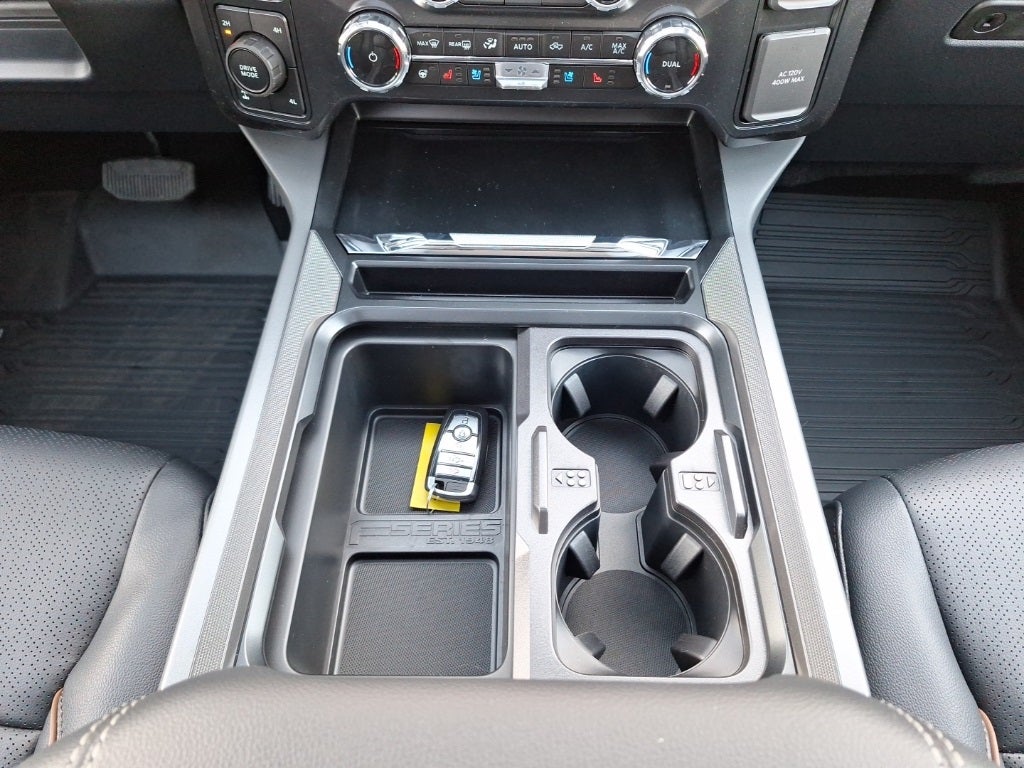 2026 Ford Super Duty F-250® Lariat®