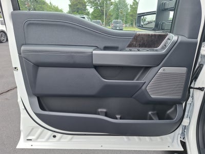 2026 Ford Super Duty F-350® Lariat®