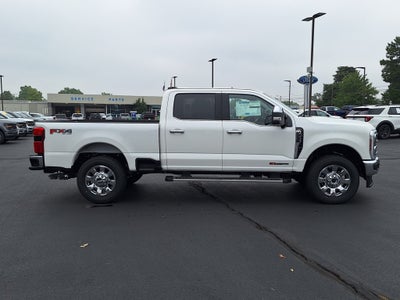 2026 Ford Super Duty F-350® Lariat®