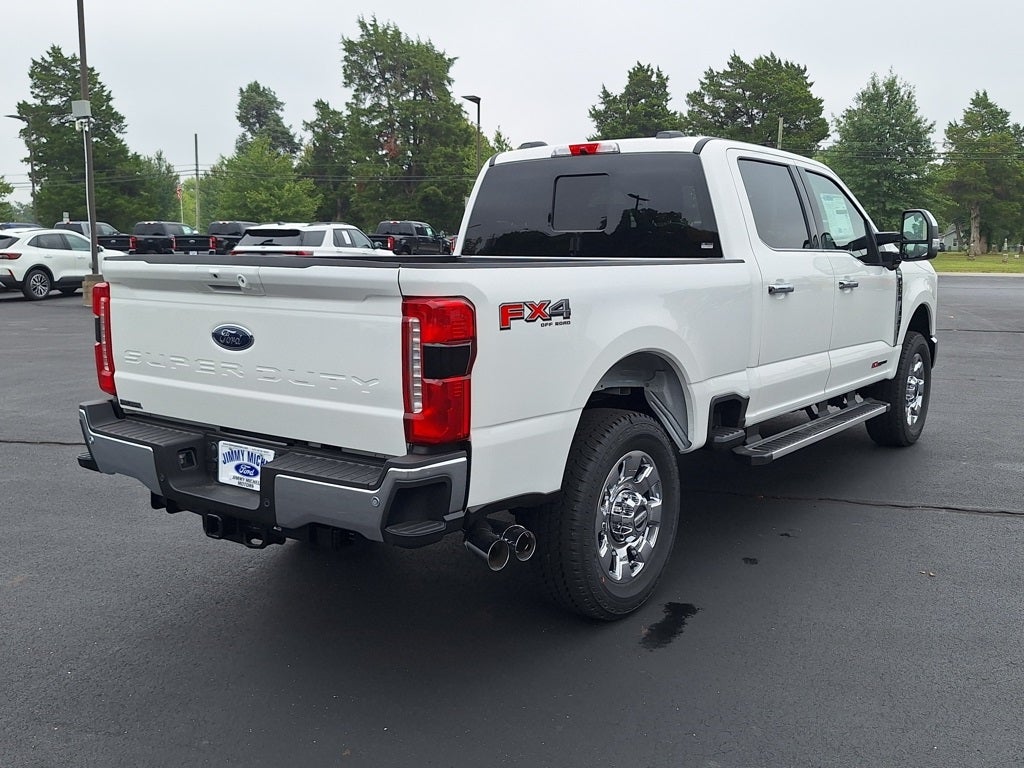 2026 Ford Super Duty F-350® Lariat®