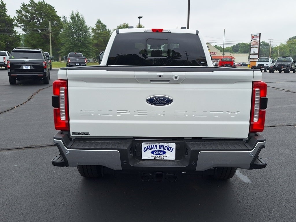 2026 Ford Super Duty F-350® Lariat®