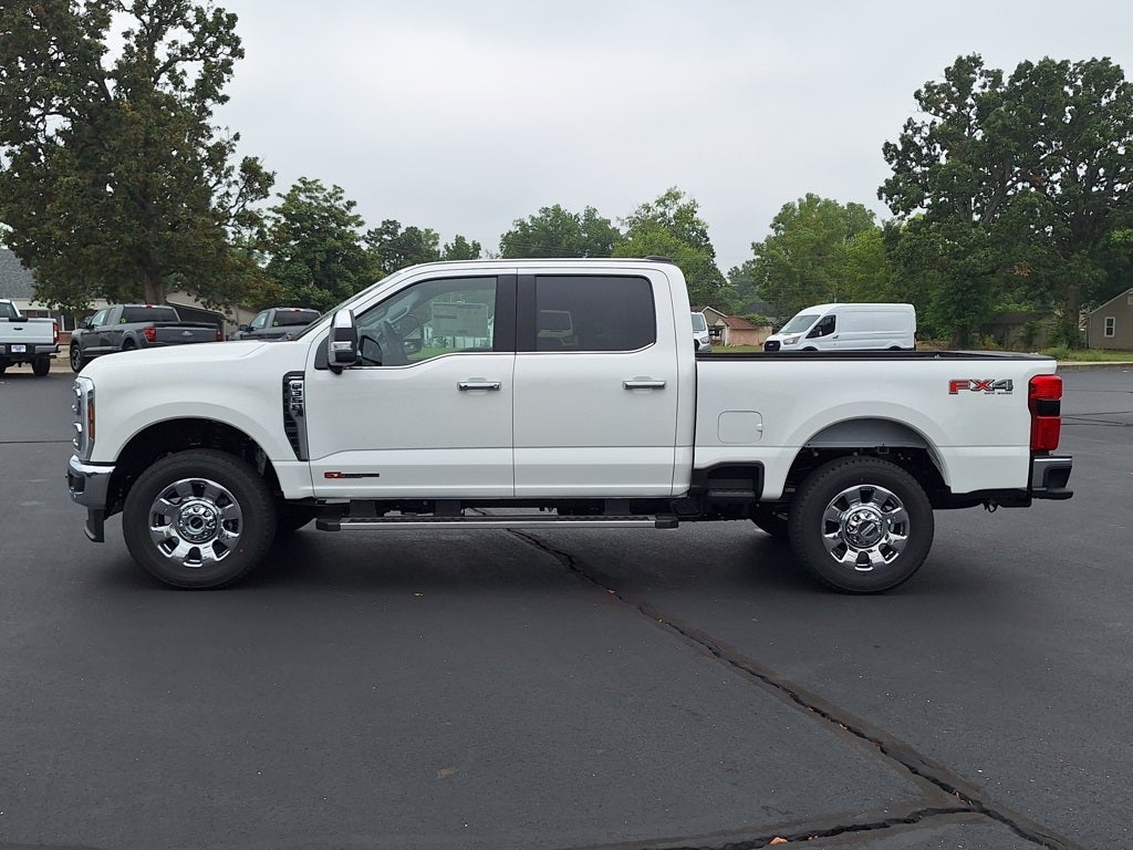 2026 Ford Super Duty F-350® Lariat®