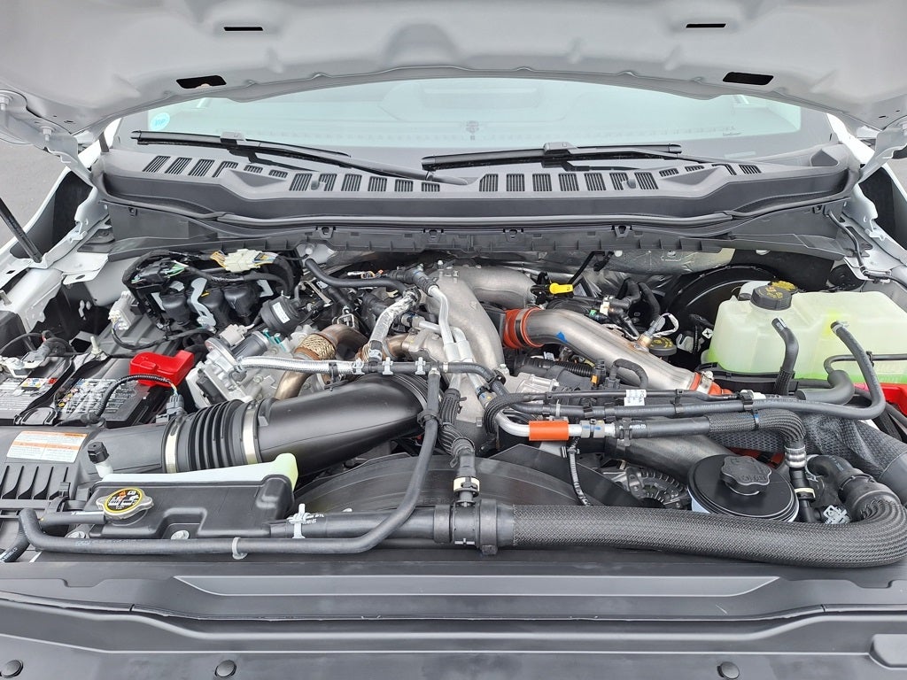 2026 Ford Super Duty F-350® Lariat®