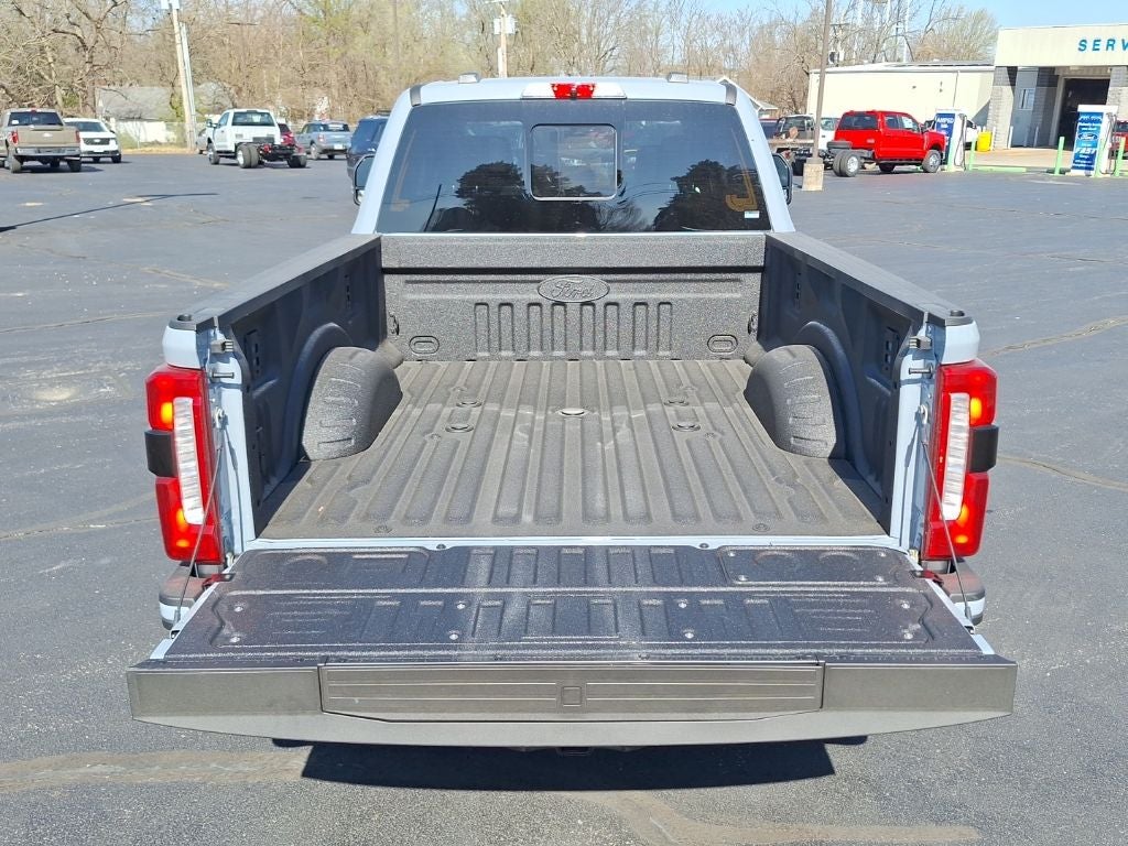 2026 Ford F-350SD Lariat