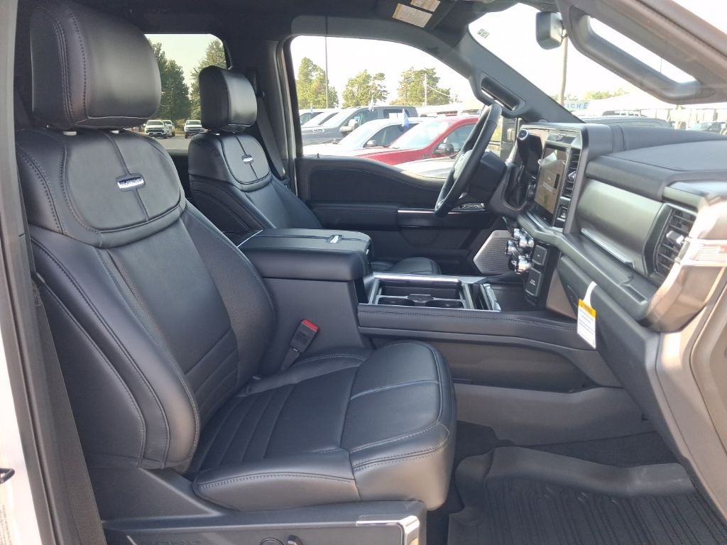 2026 Ford F-350SD Platinum