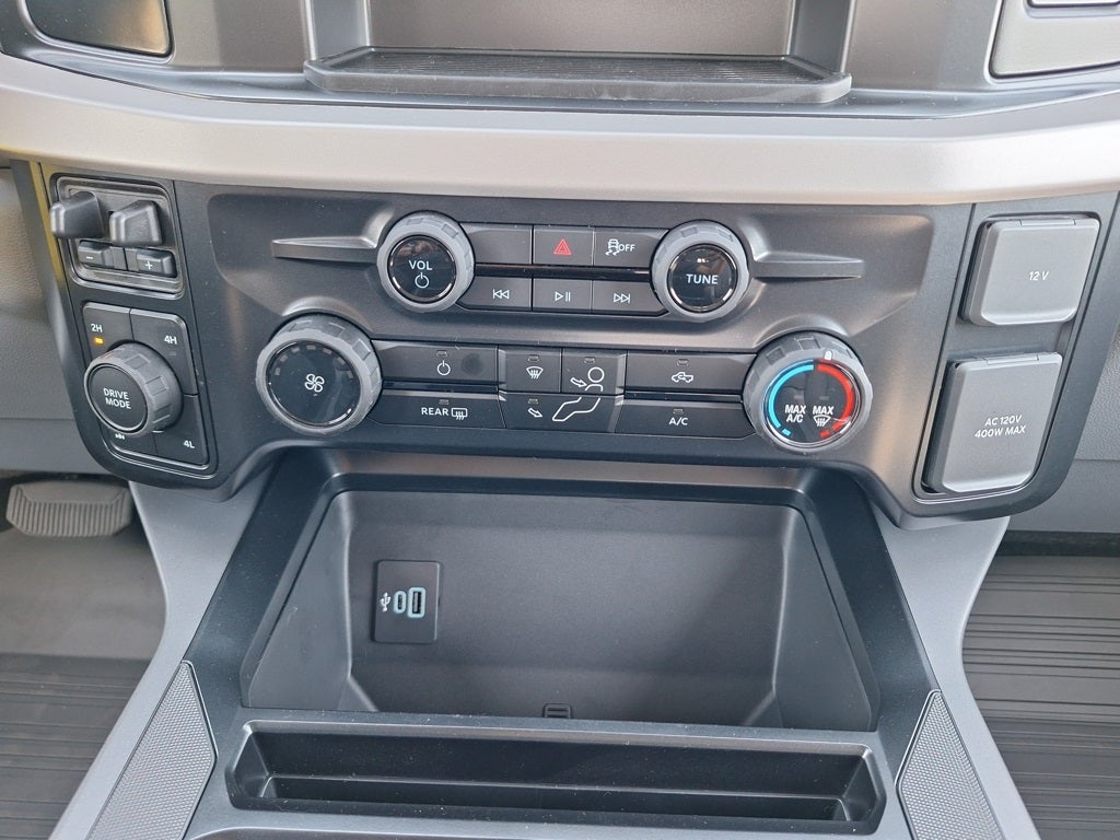 2026 Ford Super Duty F-350® XLT