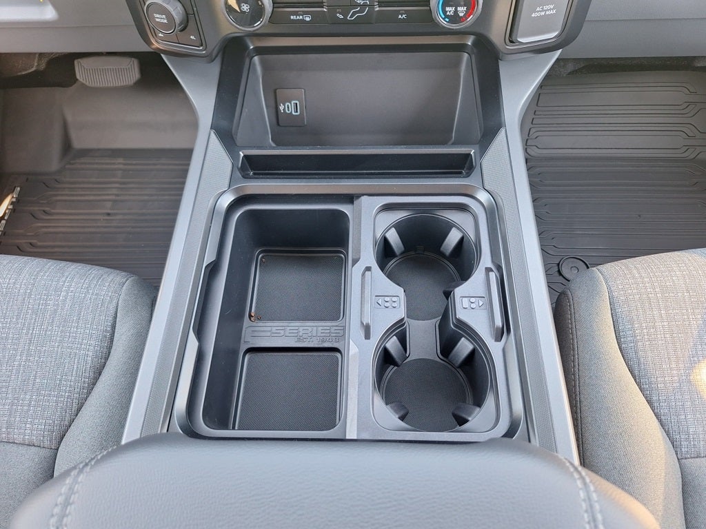 2026 Ford Super Duty F-350® XLT