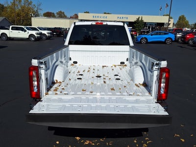 2026 Ford Super Duty F-350® XLT