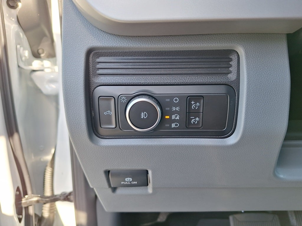 2026 Ford Super Duty F-350® XLT