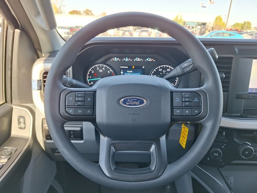 2026 Ford Super Duty F-350® XLT