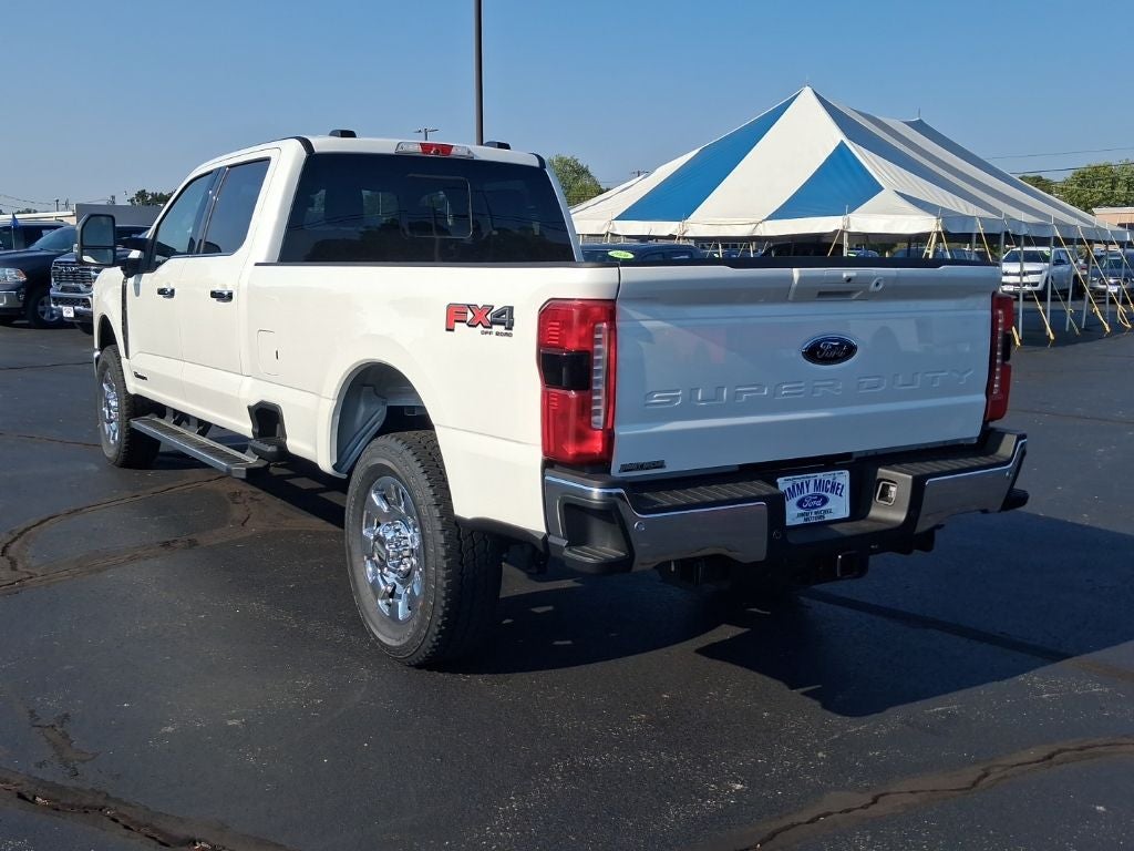 2026 Ford F-350SD Lariat