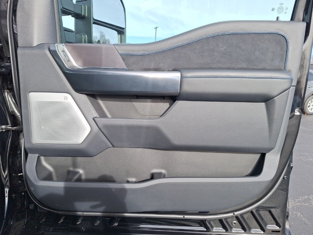 2026 Ford Super Duty F-350® Platinum®