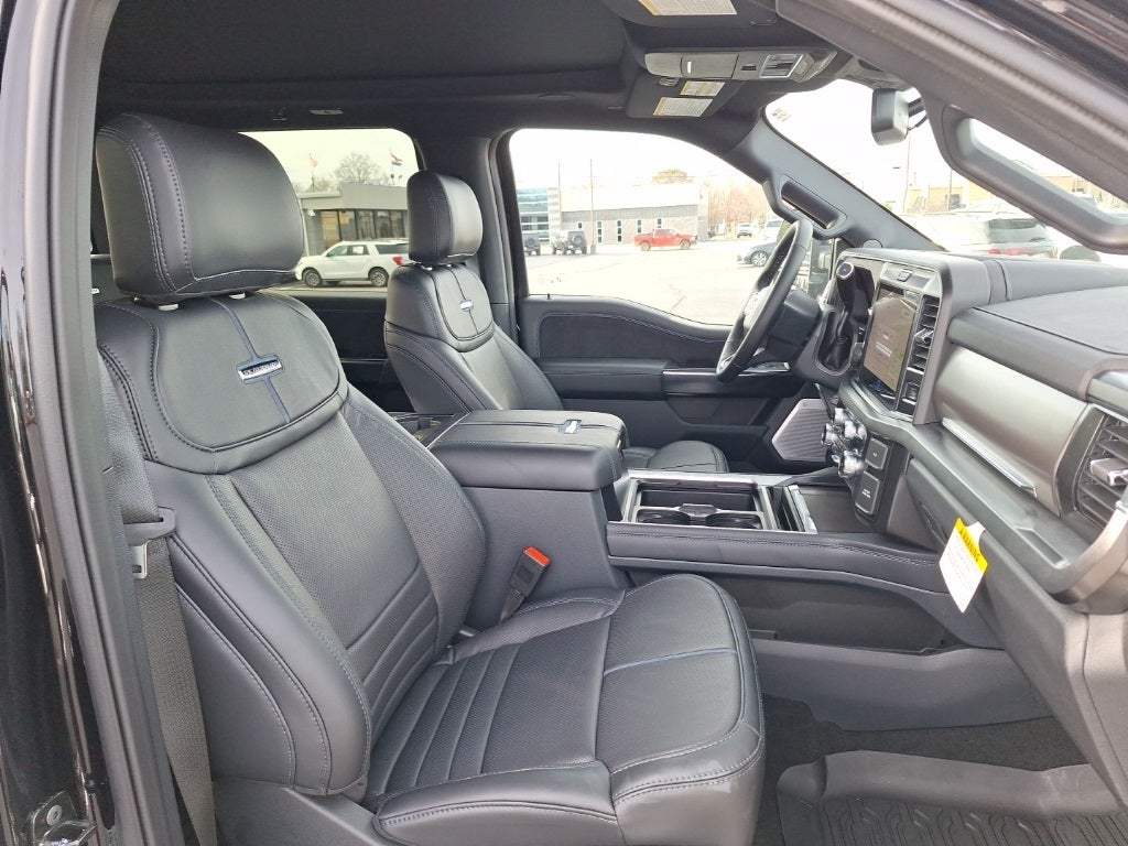 2026 Ford Super Duty F-350® Platinum®