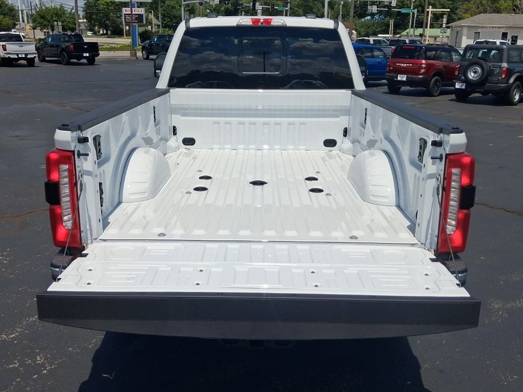2026 Ford F-350SD XLT