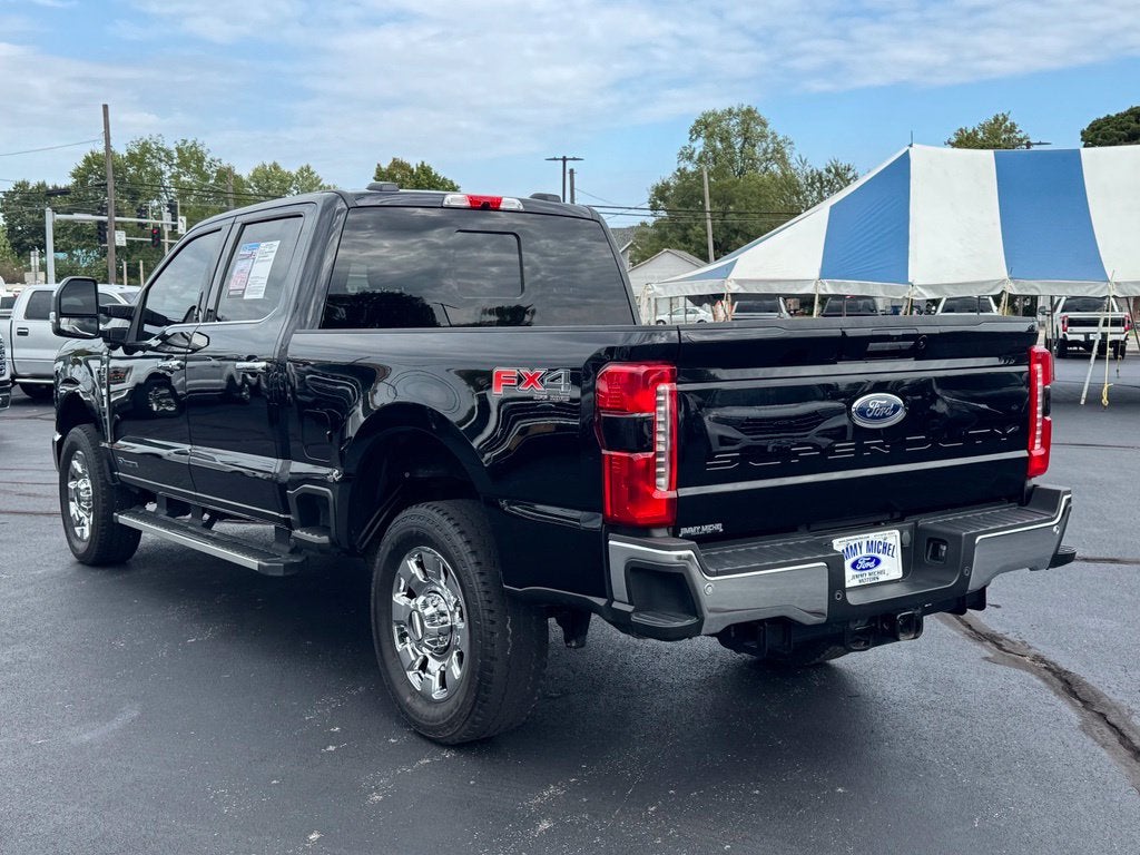 2024 Ford F-350SD Lariat
