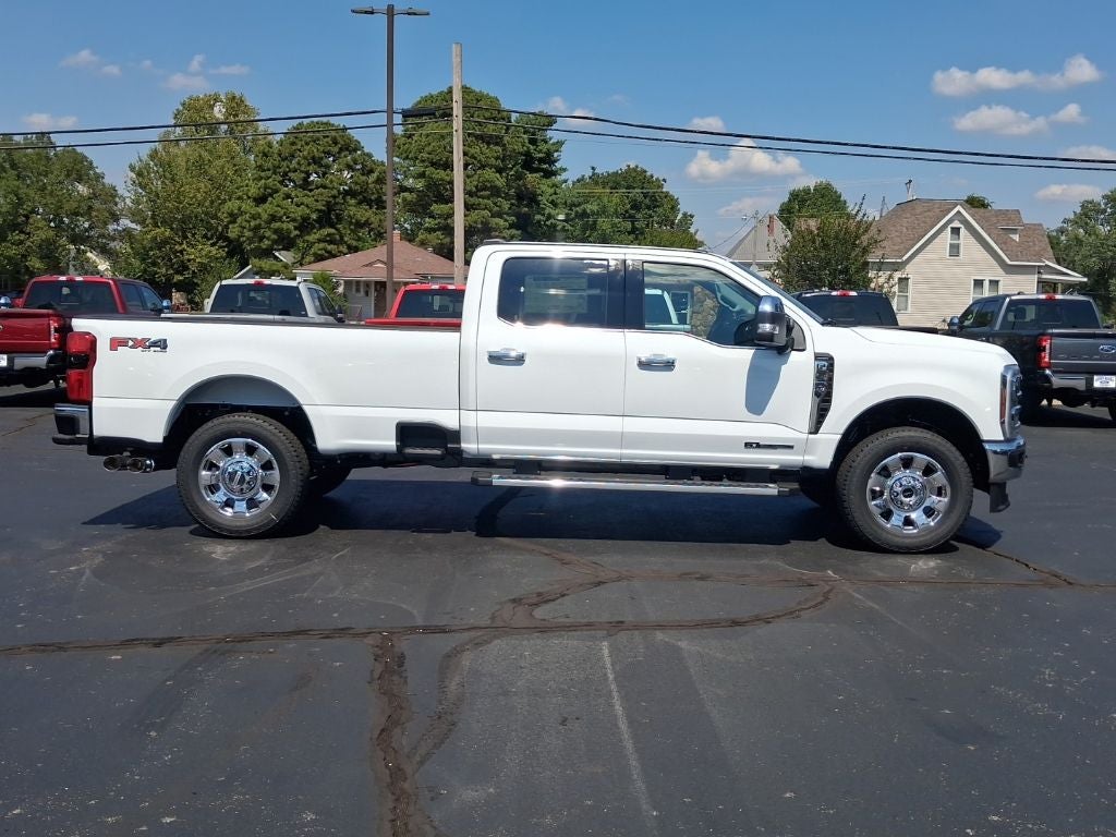 2026 Ford F-350SD Lariat