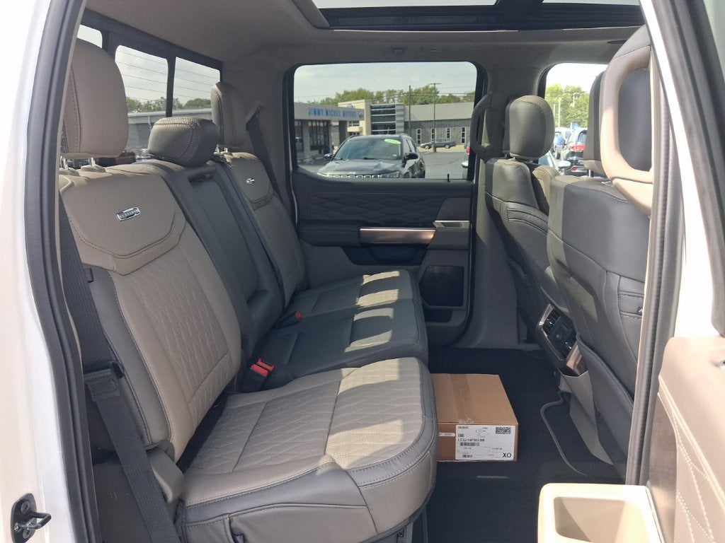 2026 Ford F-350SD Platinum DRW