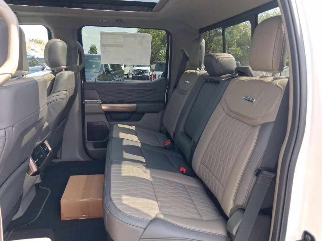 2026 Ford F-350SD Platinum DRW