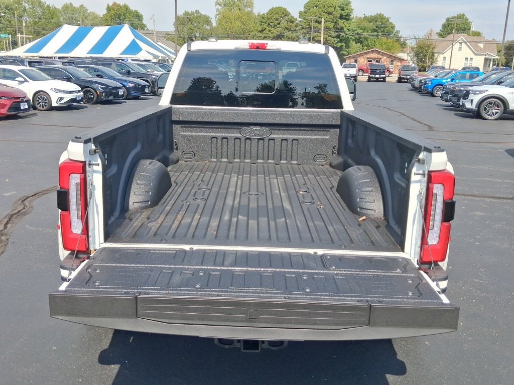 2026 Ford F-350SD Platinum DRW