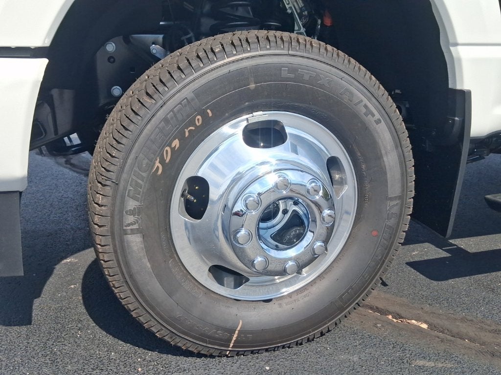 2026 Ford F-350SD Platinum DRW