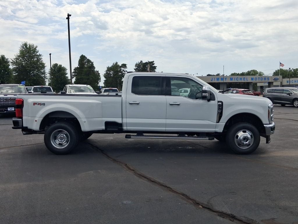 2026 Ford F-350SD Lariat DRW